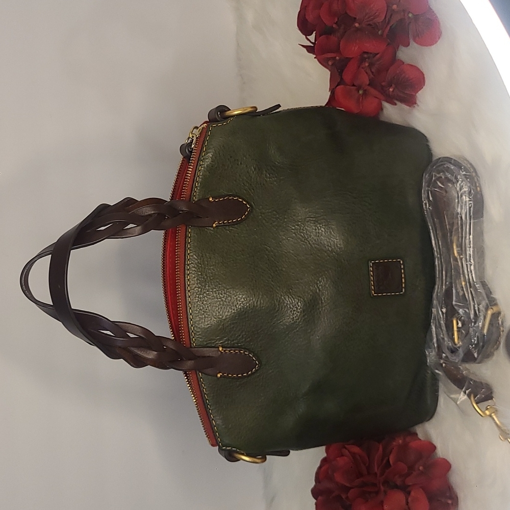 Dooney & Bourke Satchel NWOT